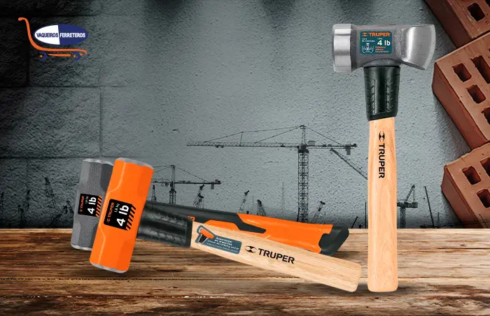 Dos mazos sobre una mesa