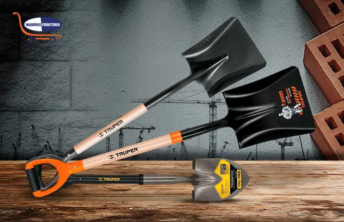 Dos palas para construcción